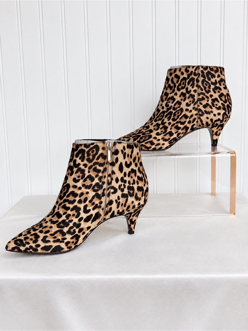 Sam Edelman Kinzey Leopard Calf Hair Kitten Heel Booties 8.5